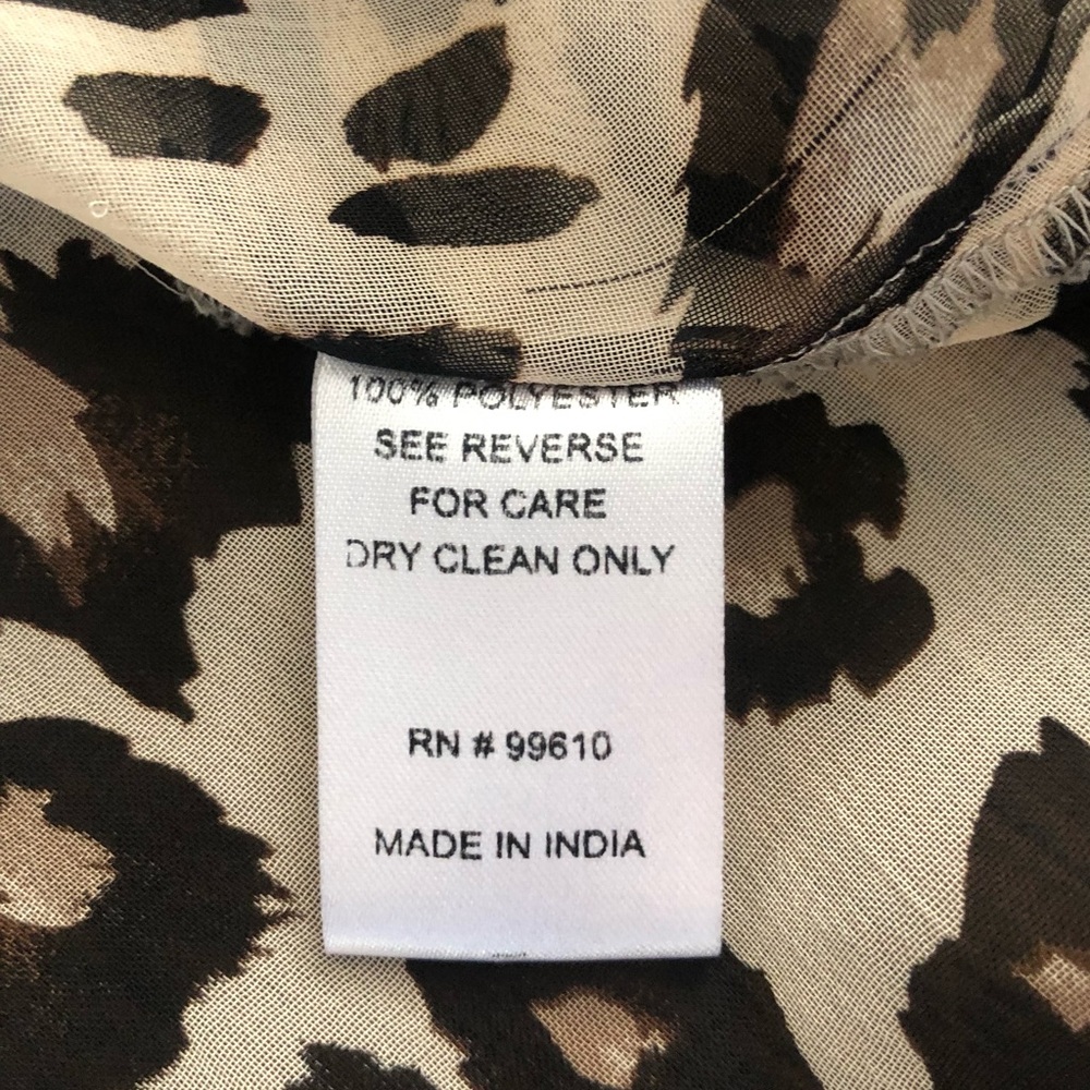 🚨 ALL TOPS $7 🚨 - Picture 9 of 10